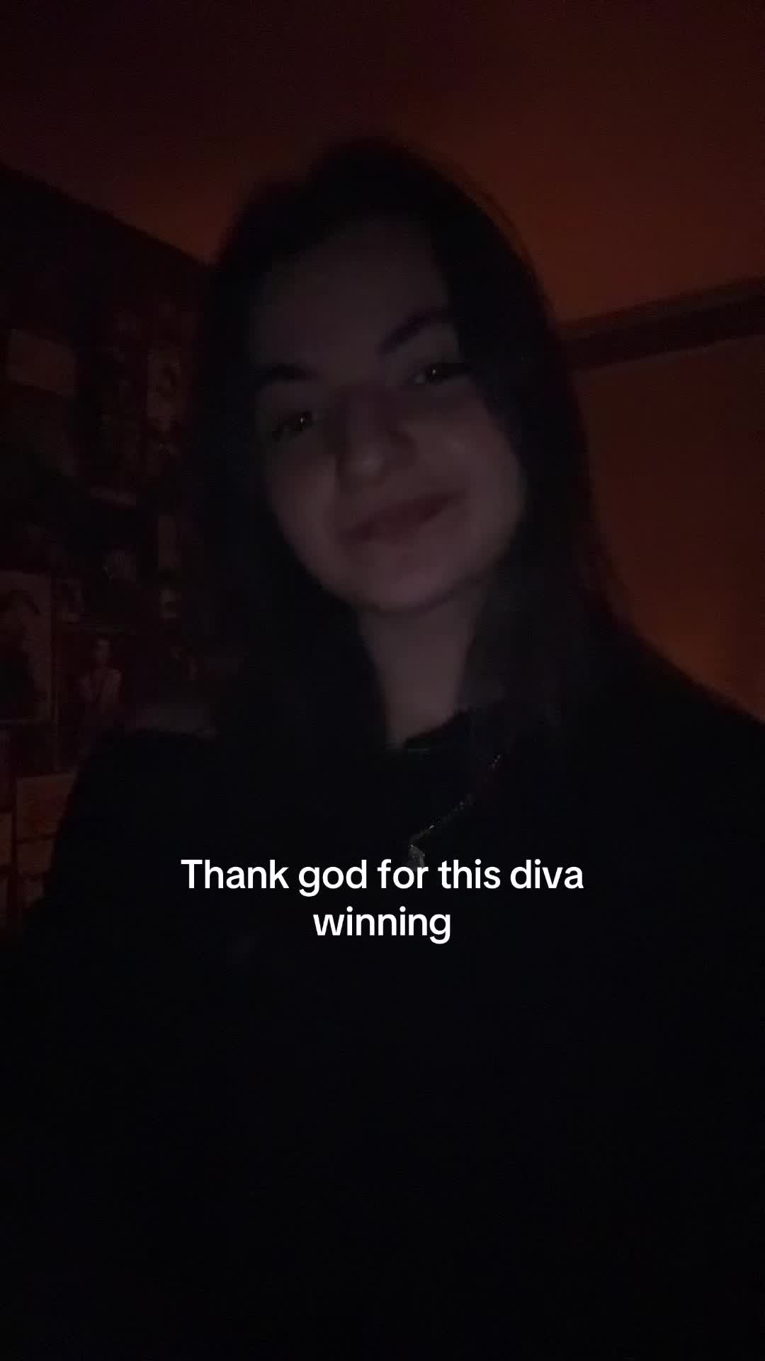 @Angela ୨୧
