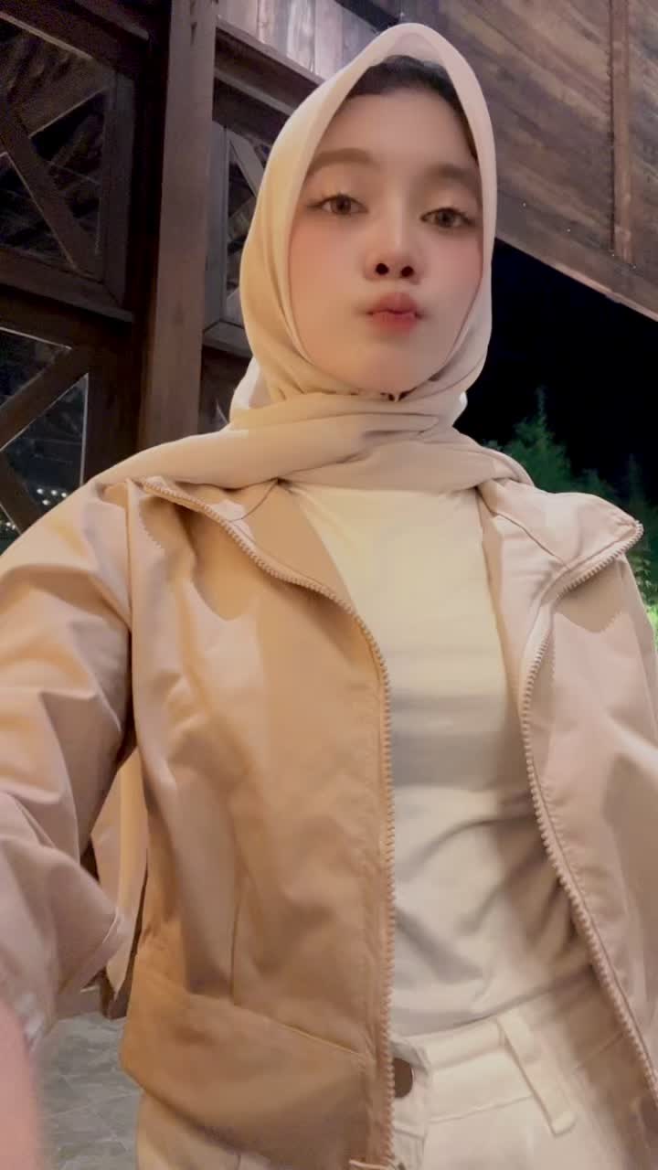 @imyour.viaa_