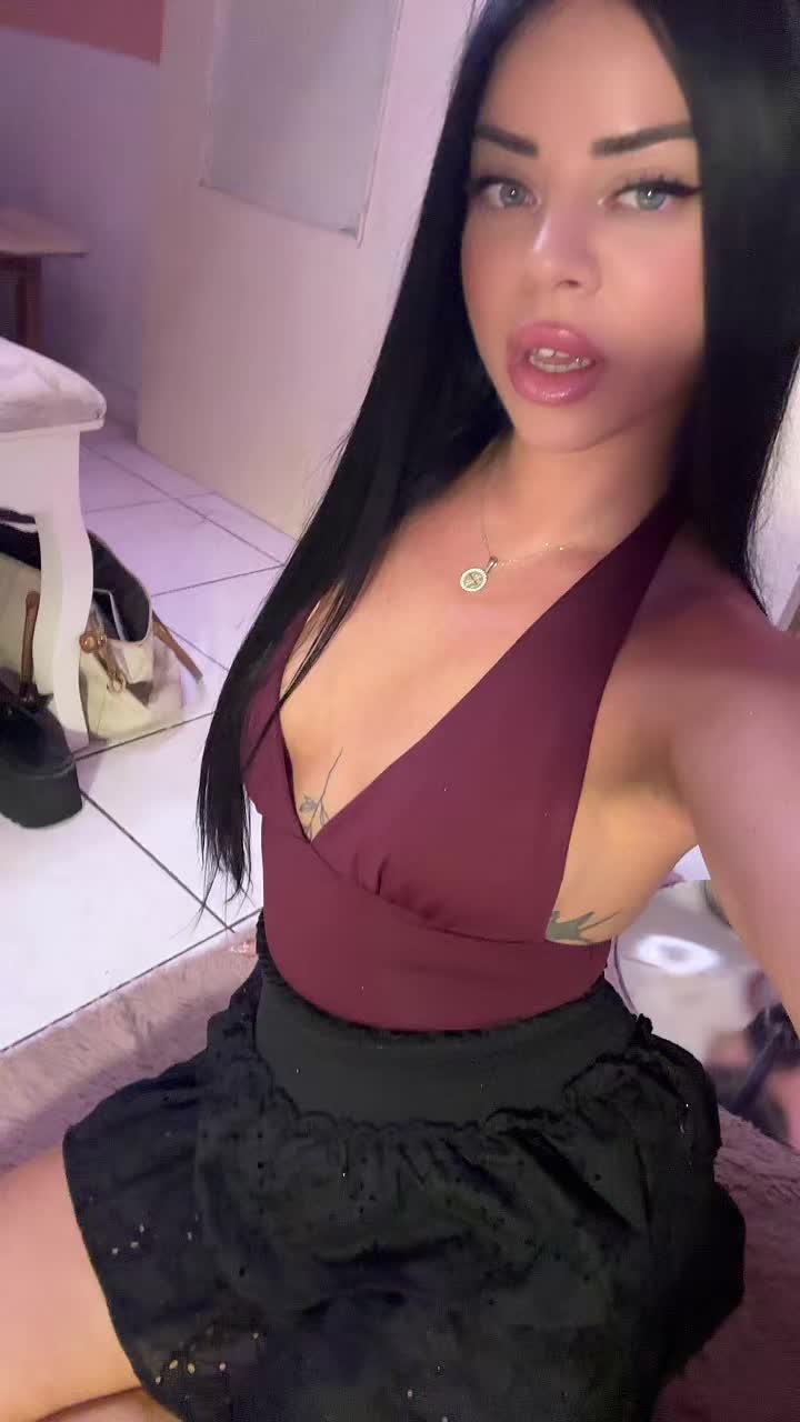 @Dora__Martinez