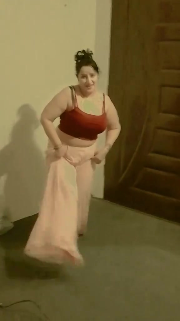 @𝔸𝕗𝕣𝕖𝕖𝕟 𝕂𝕙𝕒𝕟 𝟚💃🥂
