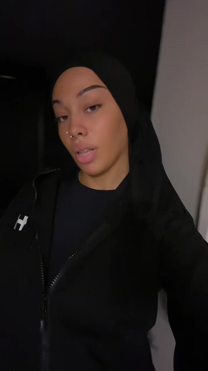 @Tessa💕