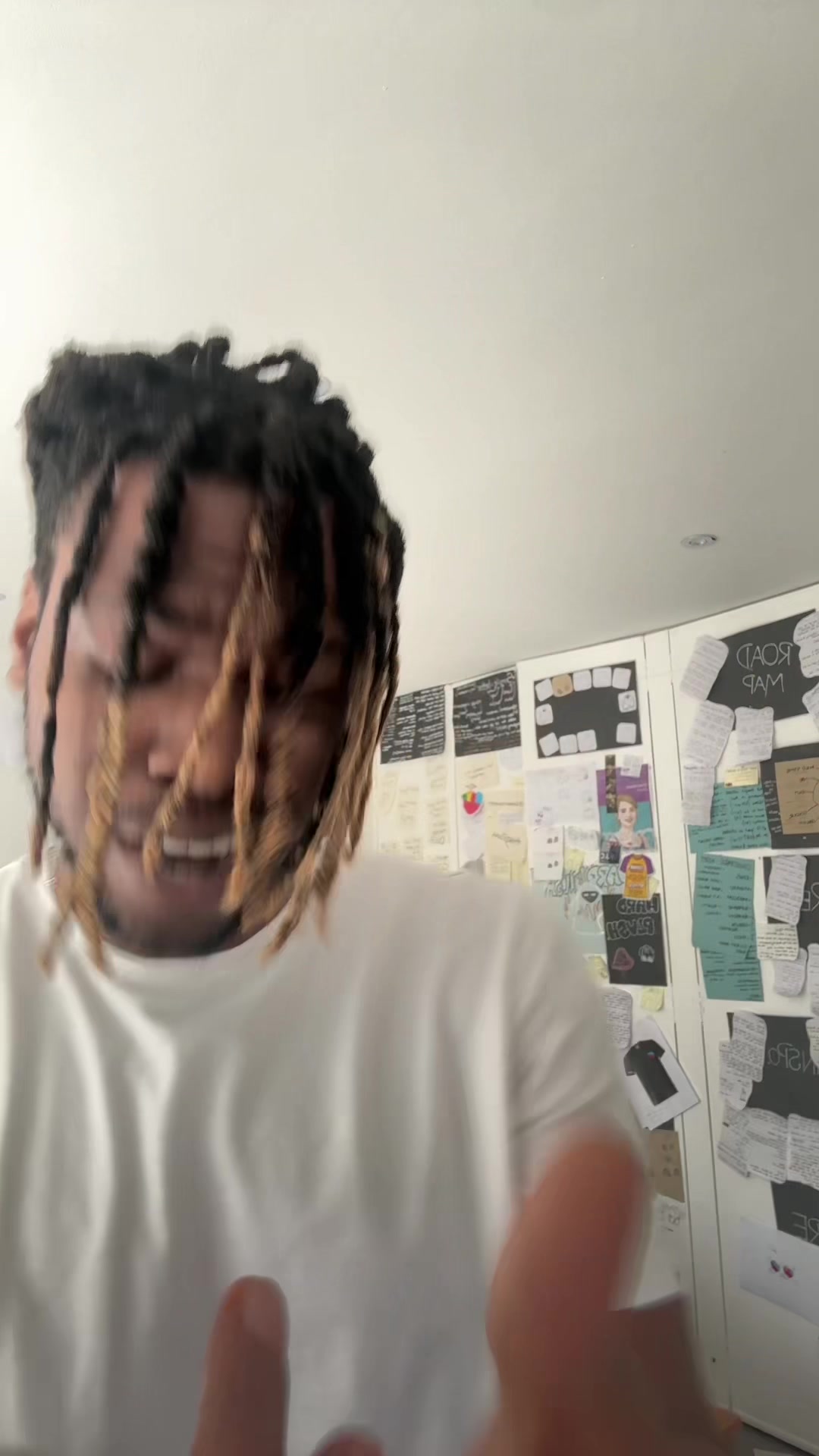 @Jcgoingthroughit