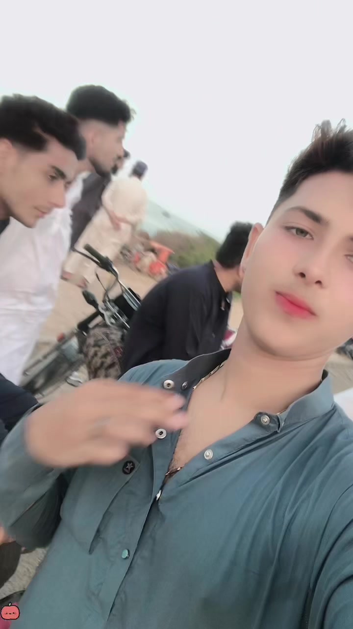 @🏴☠️404🏴☠️ثاقب بونیری🦅