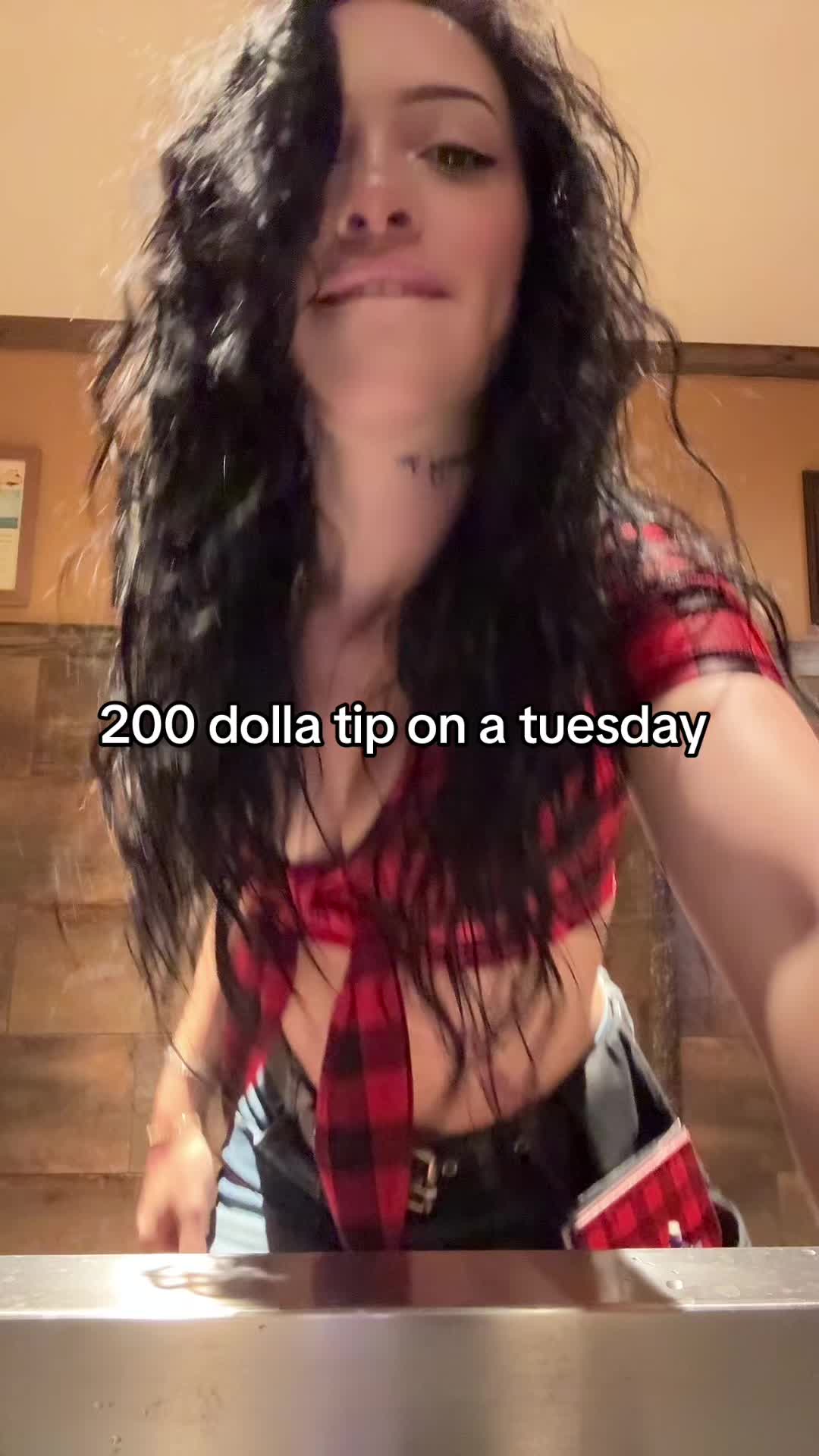 @llareignn