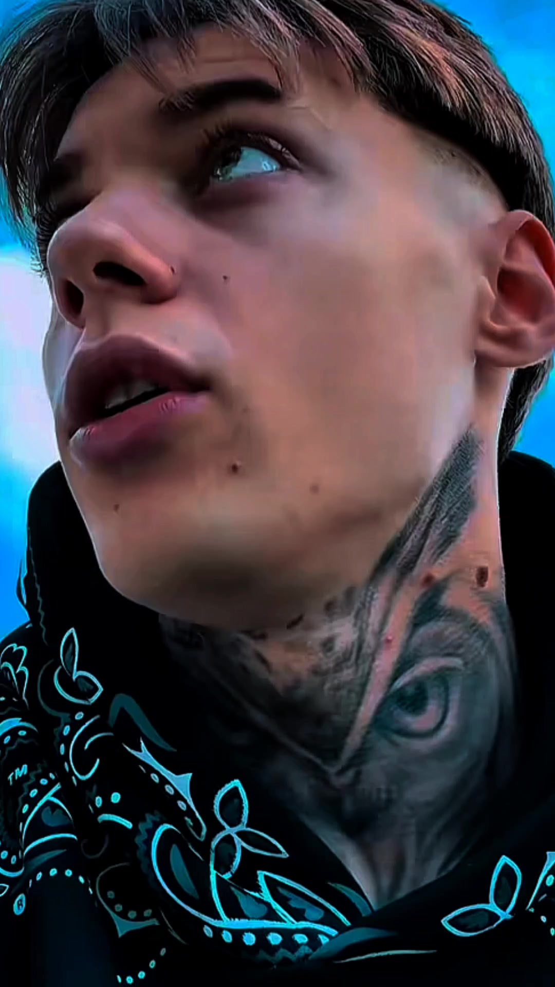 @𝗙𝗹𝘆_𝗦𝗻𝗼𝗪