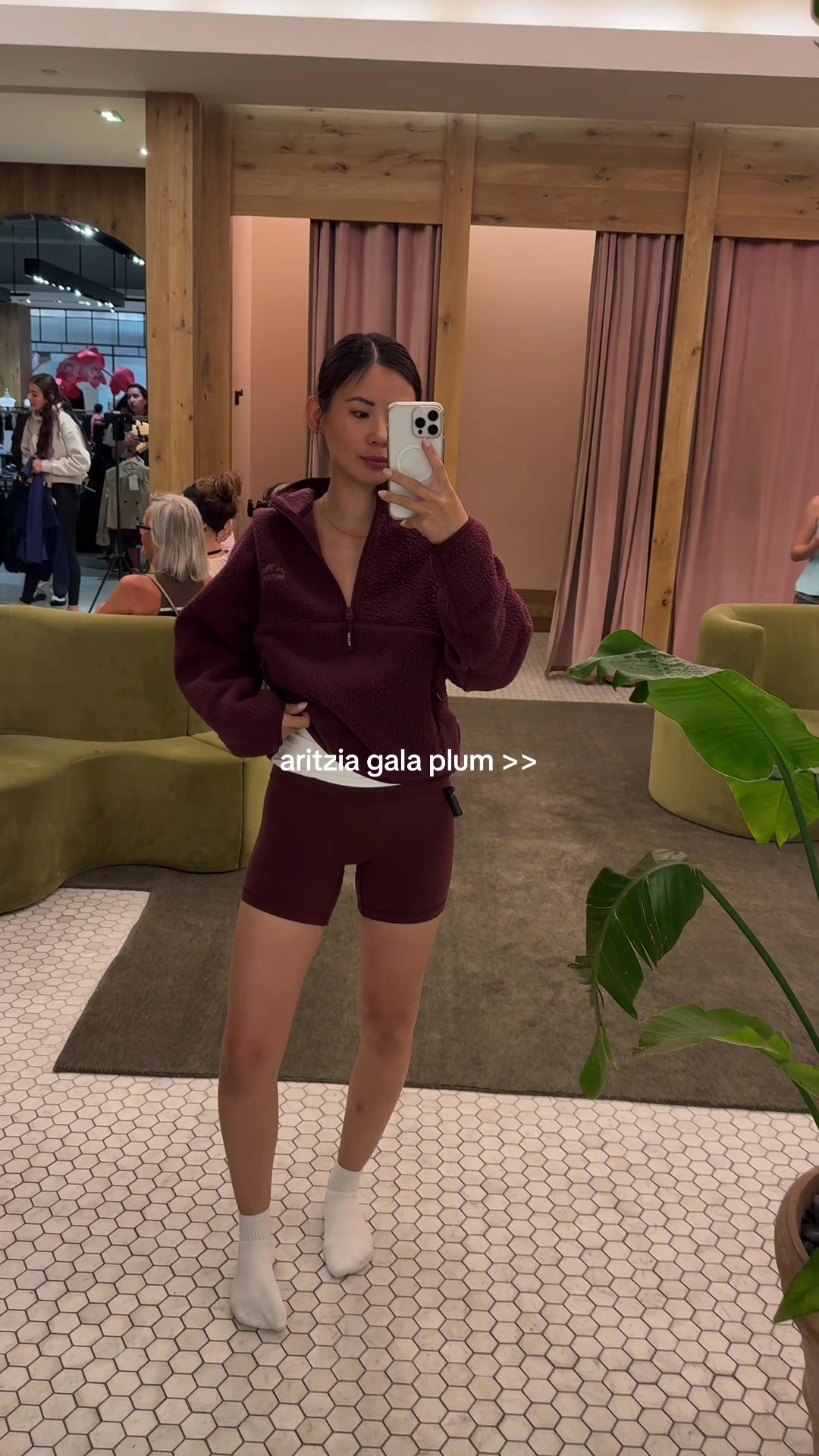 @Gabi LeMoine