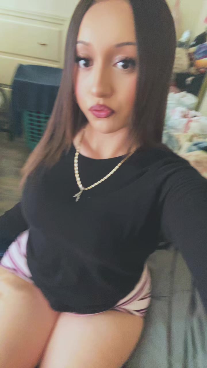 @Alyssa ๐