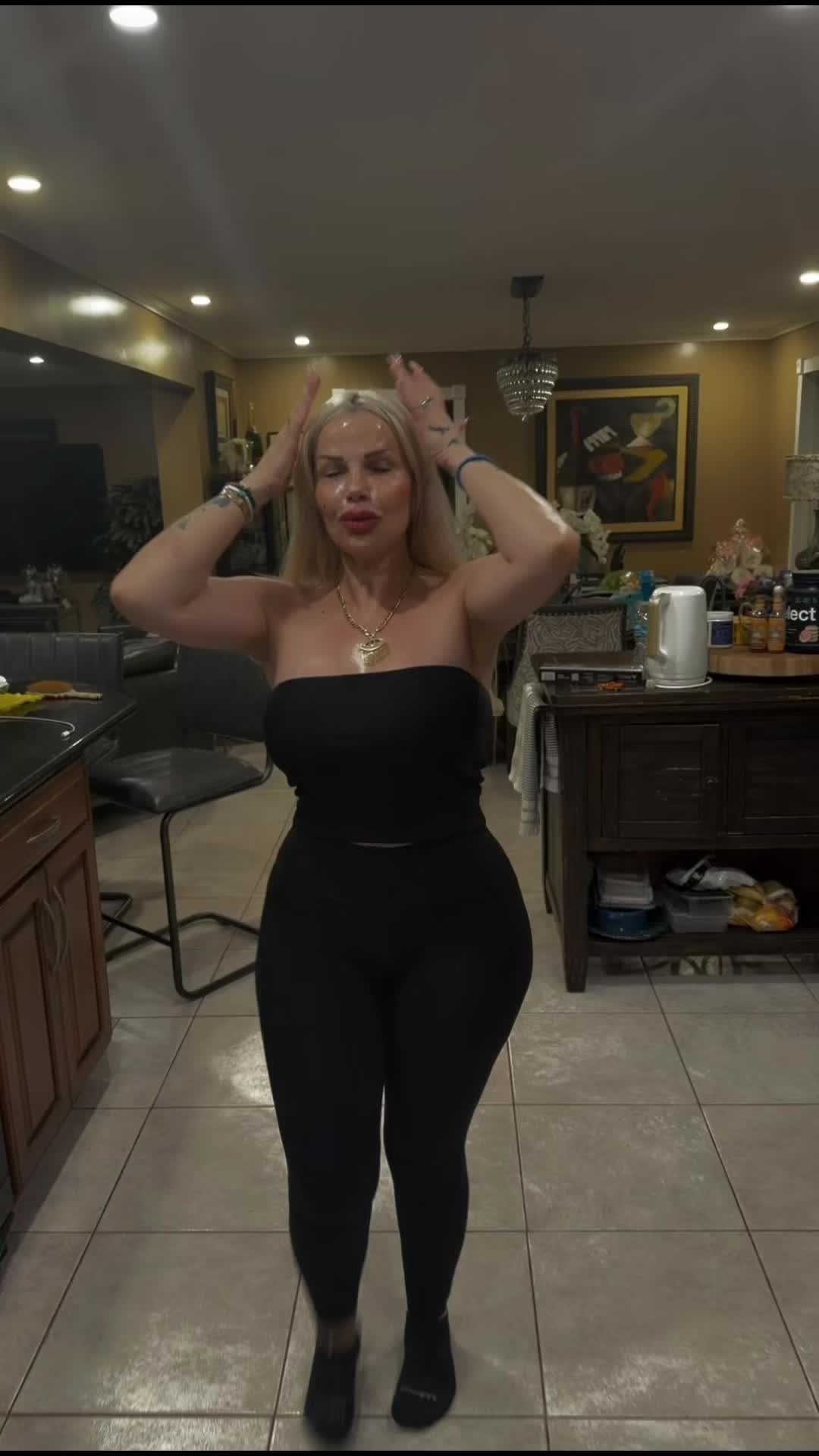 @Nanio