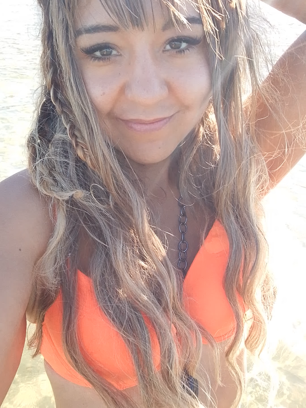 @_iamsofiax_