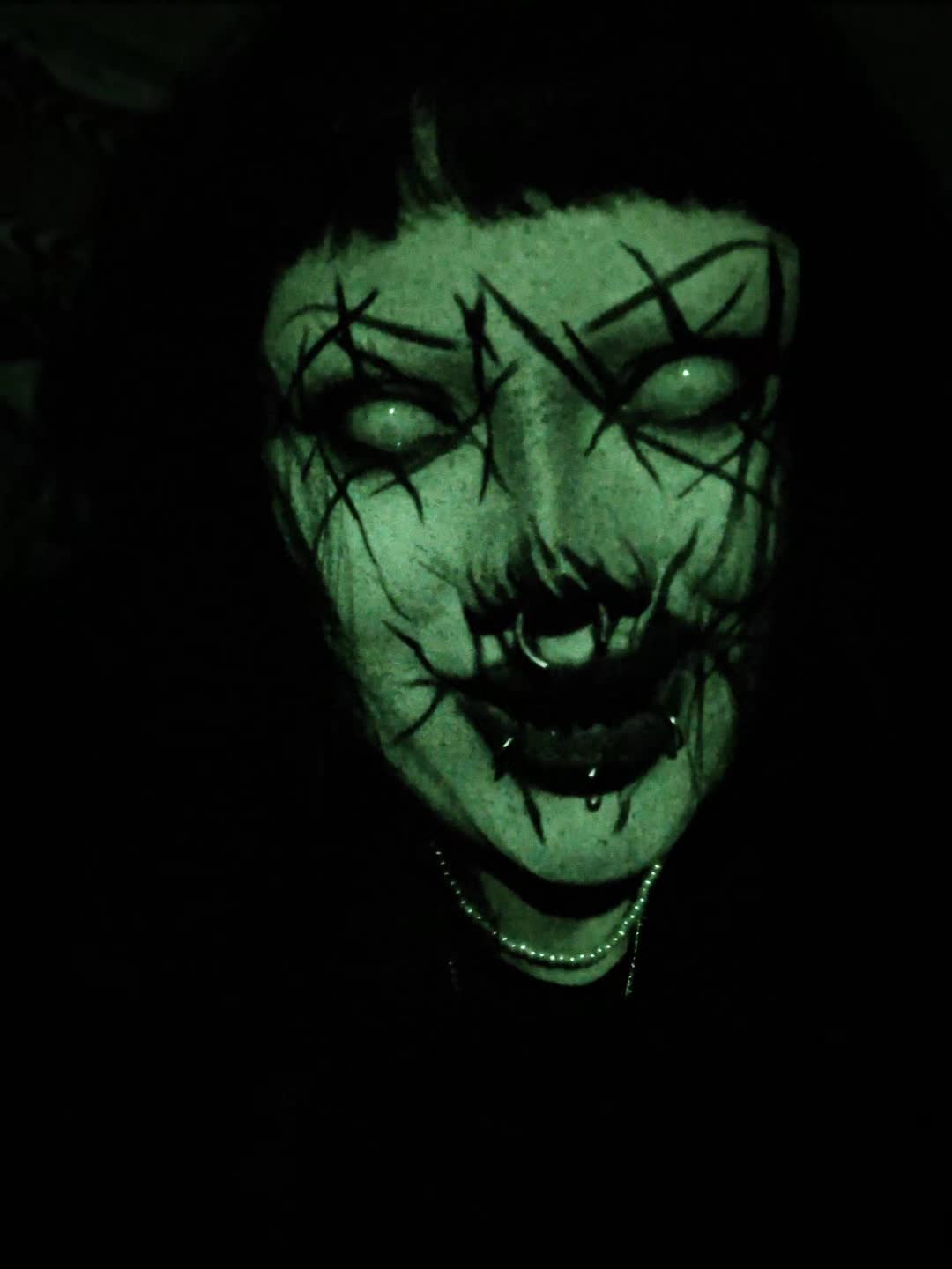 @ClownGutz🤡
