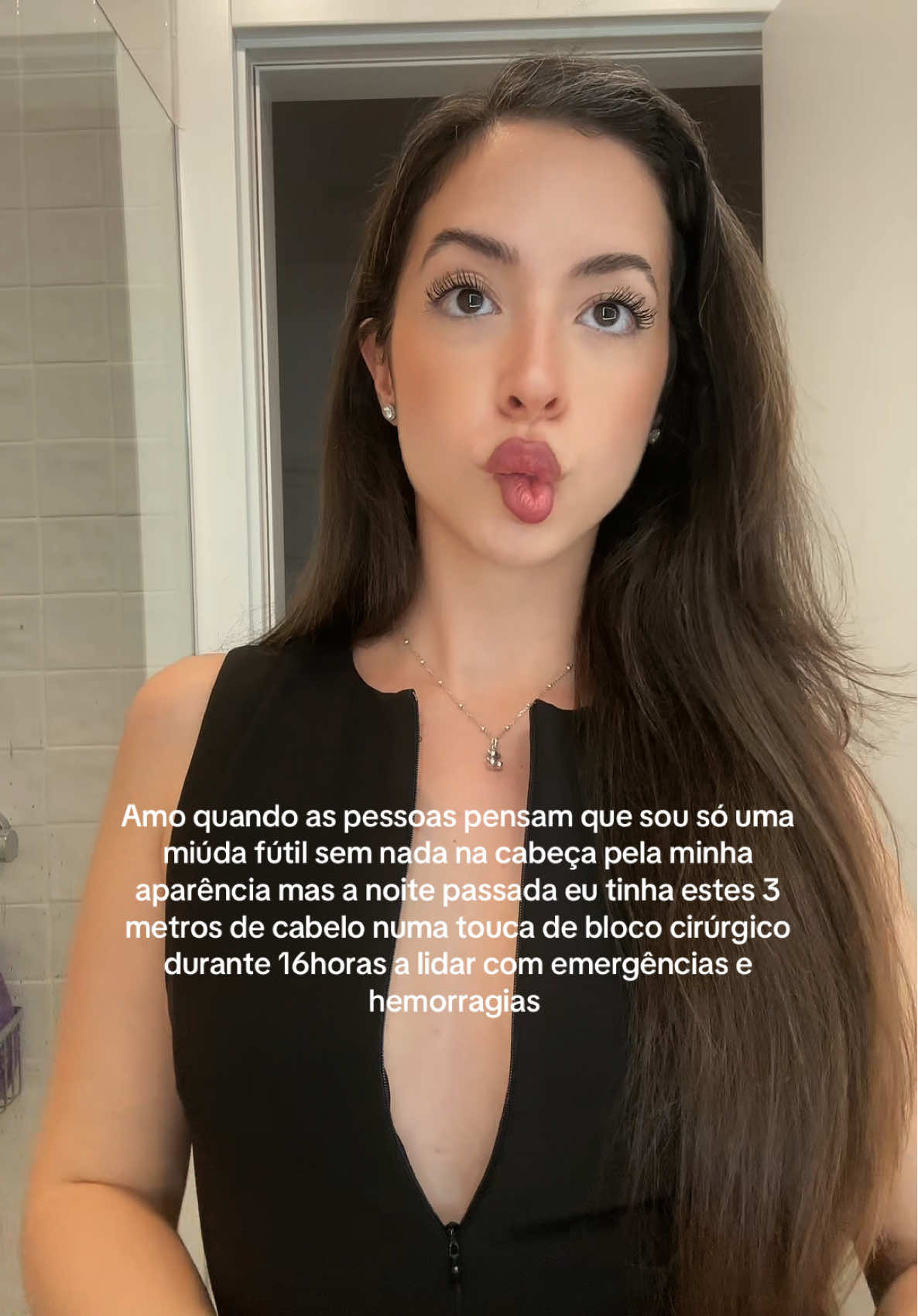 @C&aacute;tia Firmino