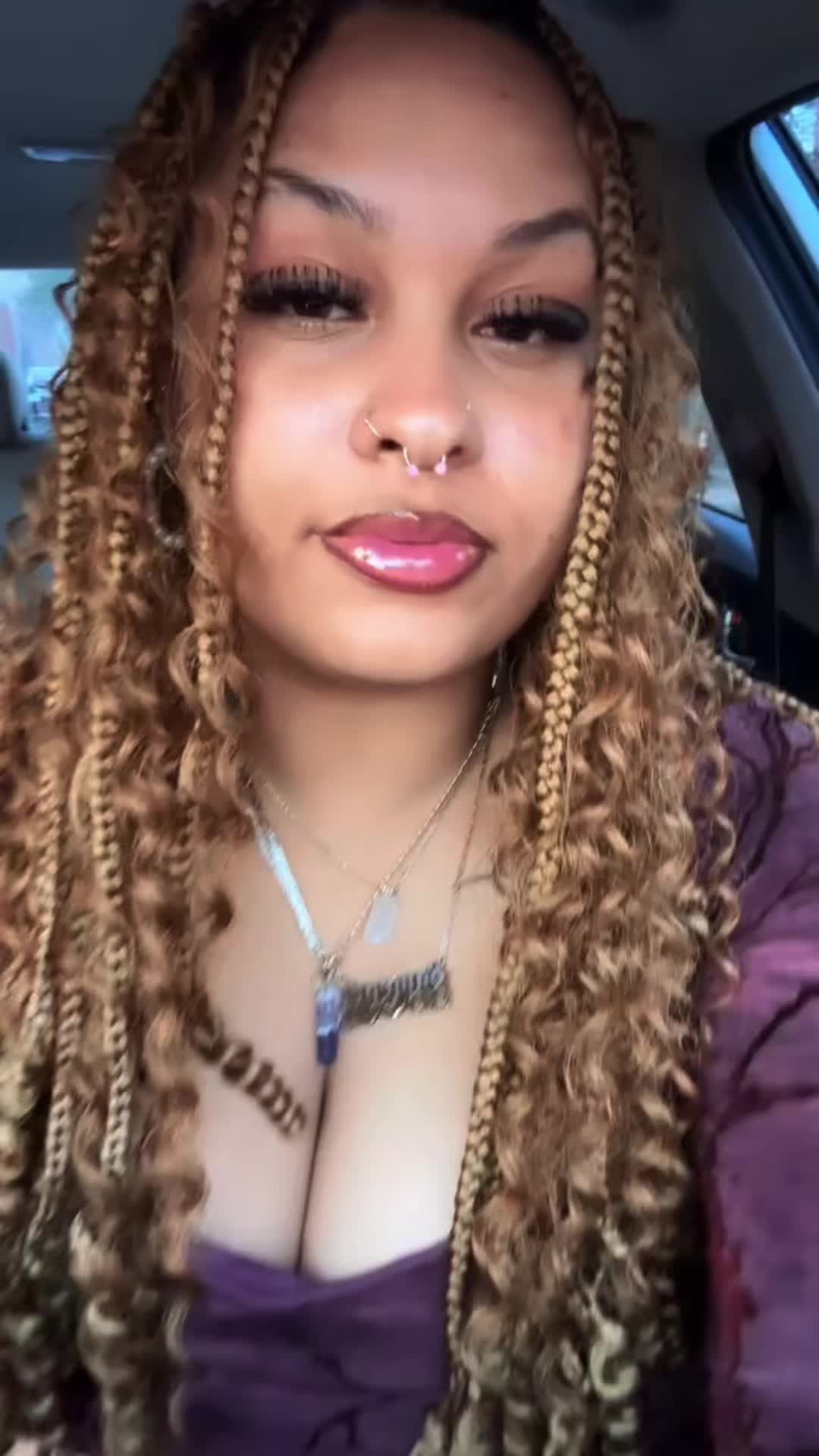 @Samone🍒