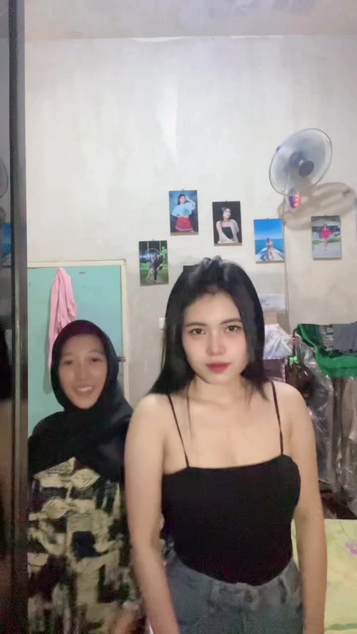 @Dwhiiii