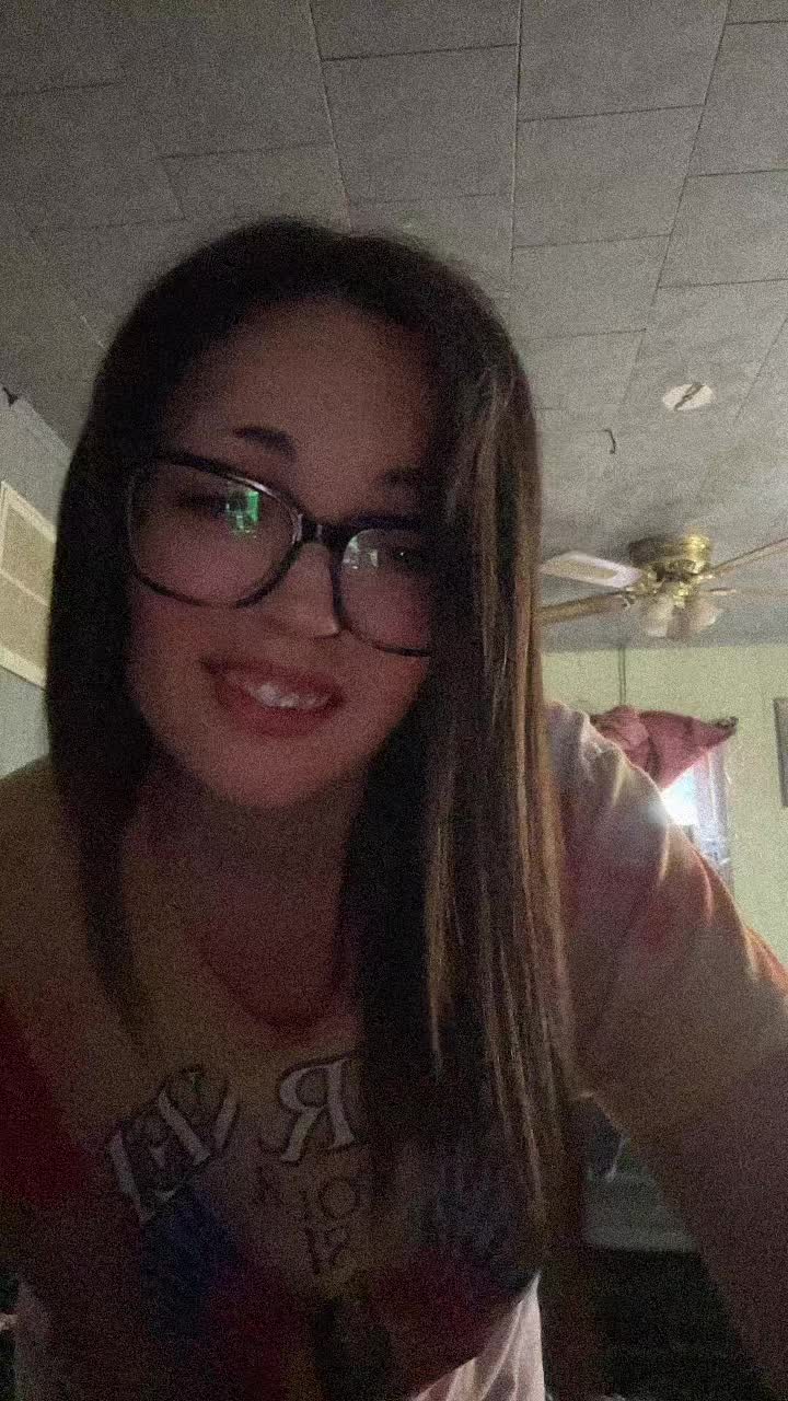 @C🖤❤️