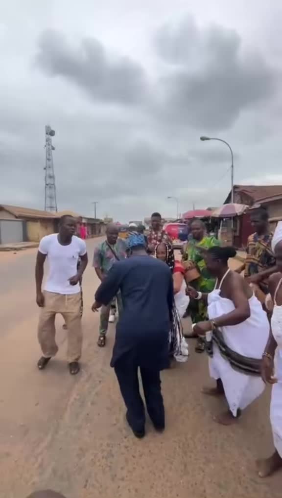 @💛🧿Dr. Amb Chief Ifashayo💛🧿