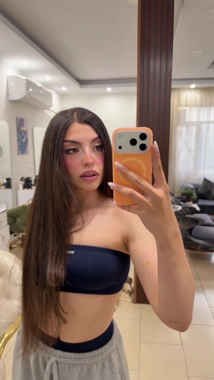@sarahsviii
