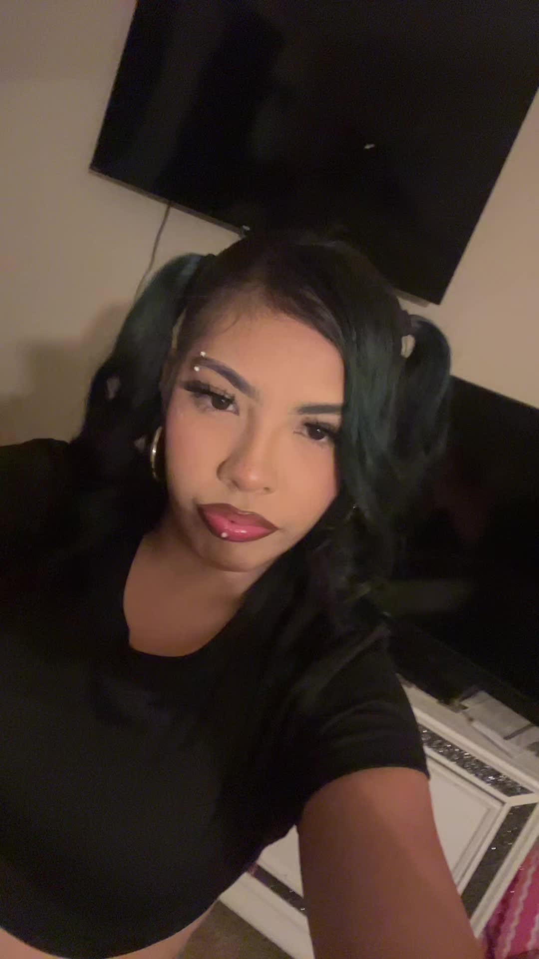 @🎲