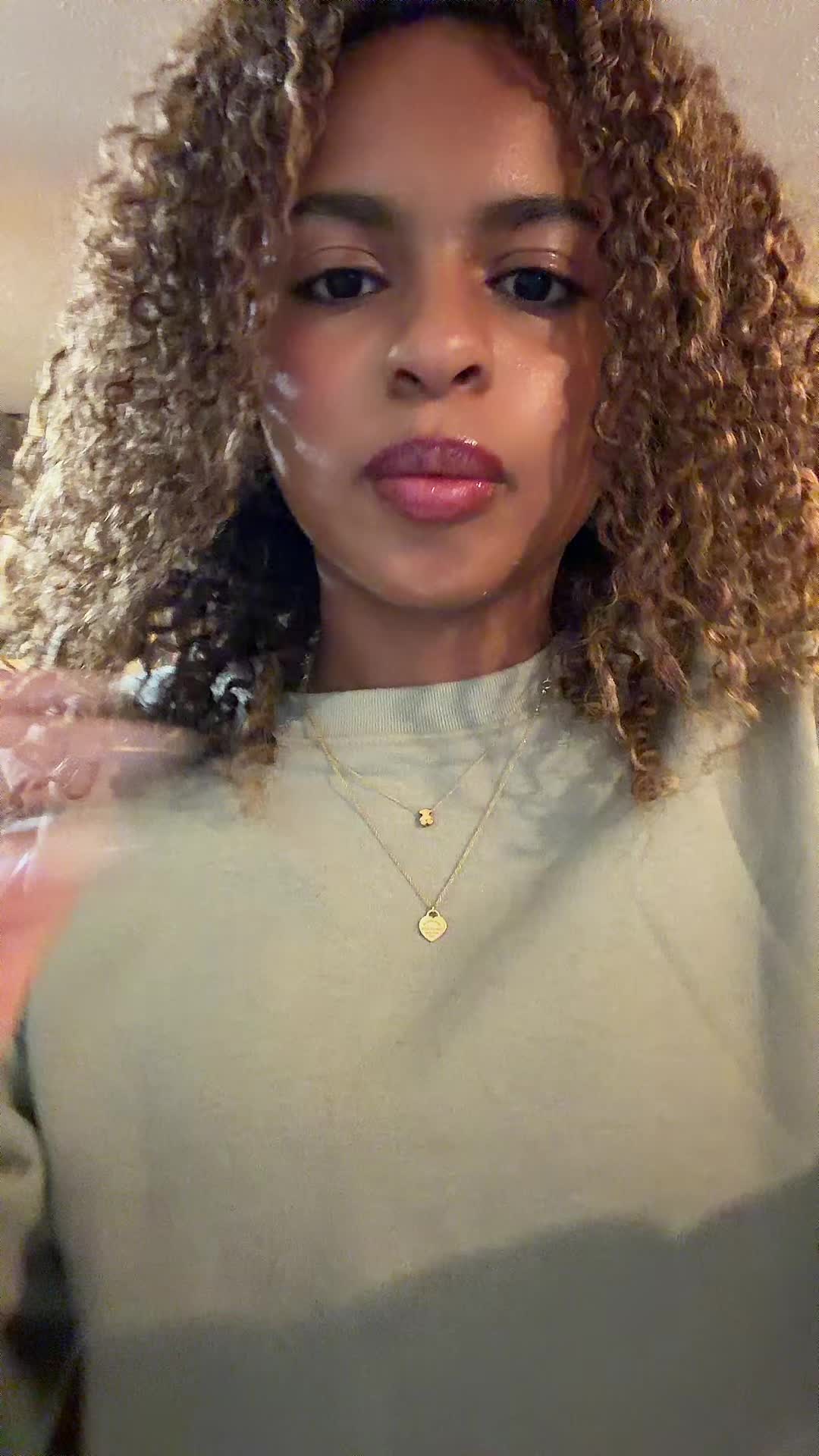 @Nai 💋