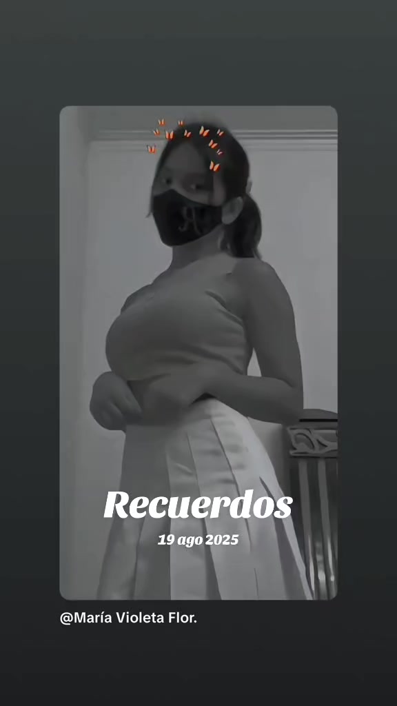 @María Violeta Flor.