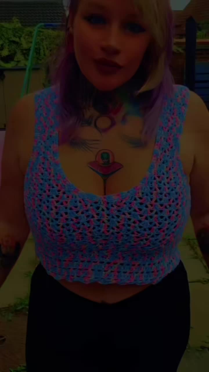 @Nikitadoomcrochets