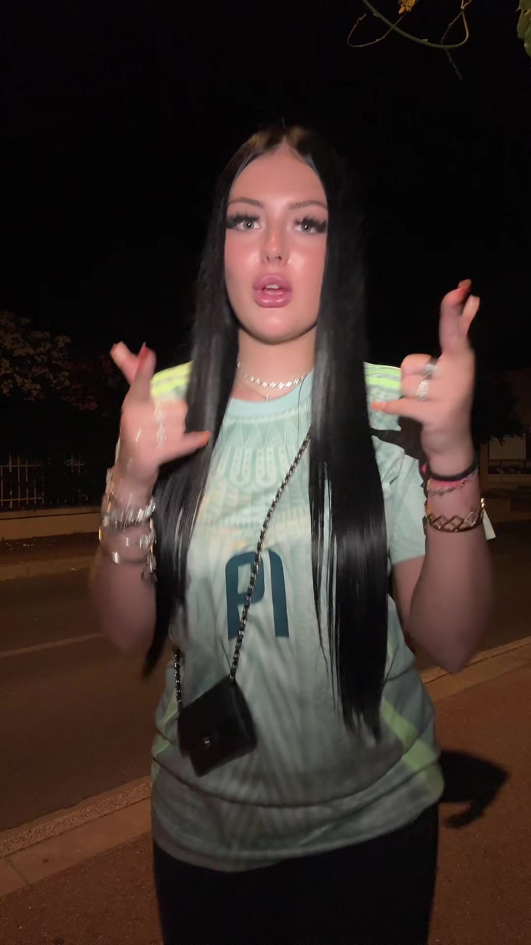 @naomi