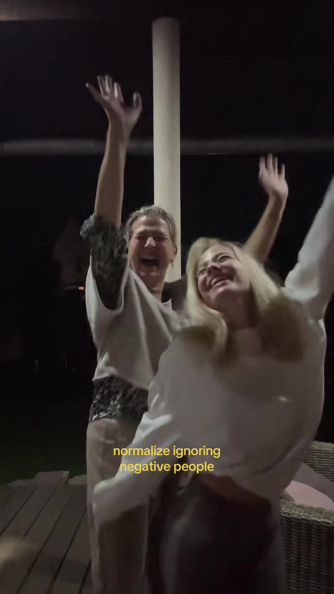 @lena