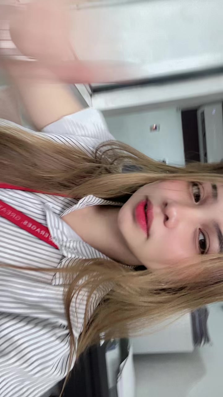 @ur_queen