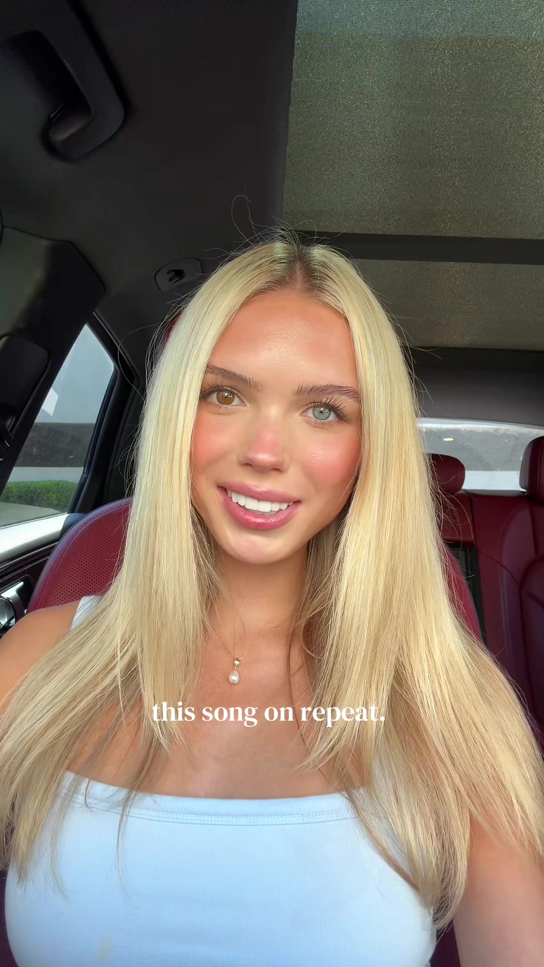 @caroline