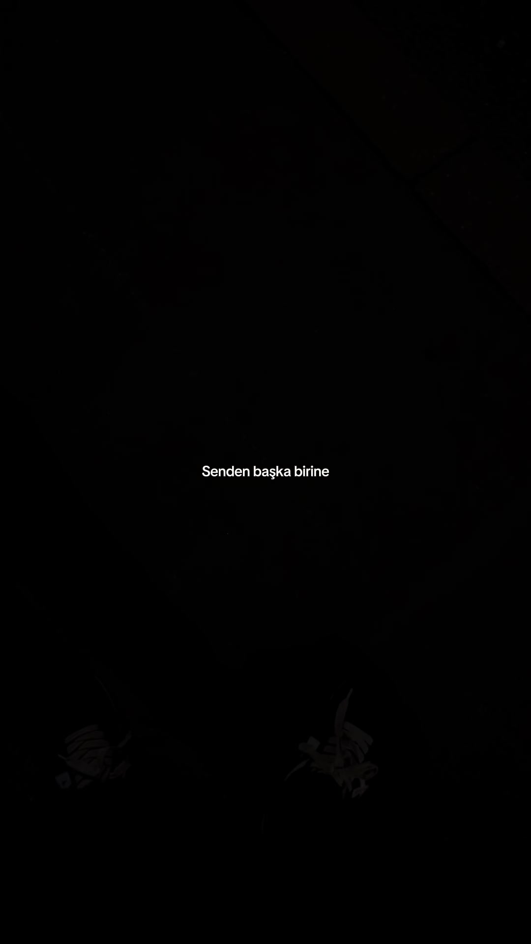 @𝓨.