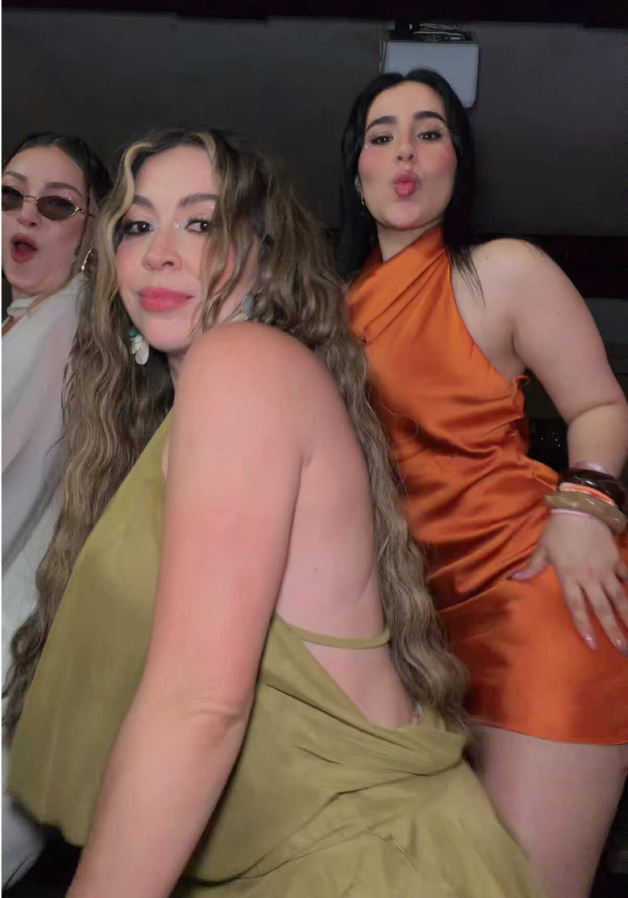 @stephaniereyex