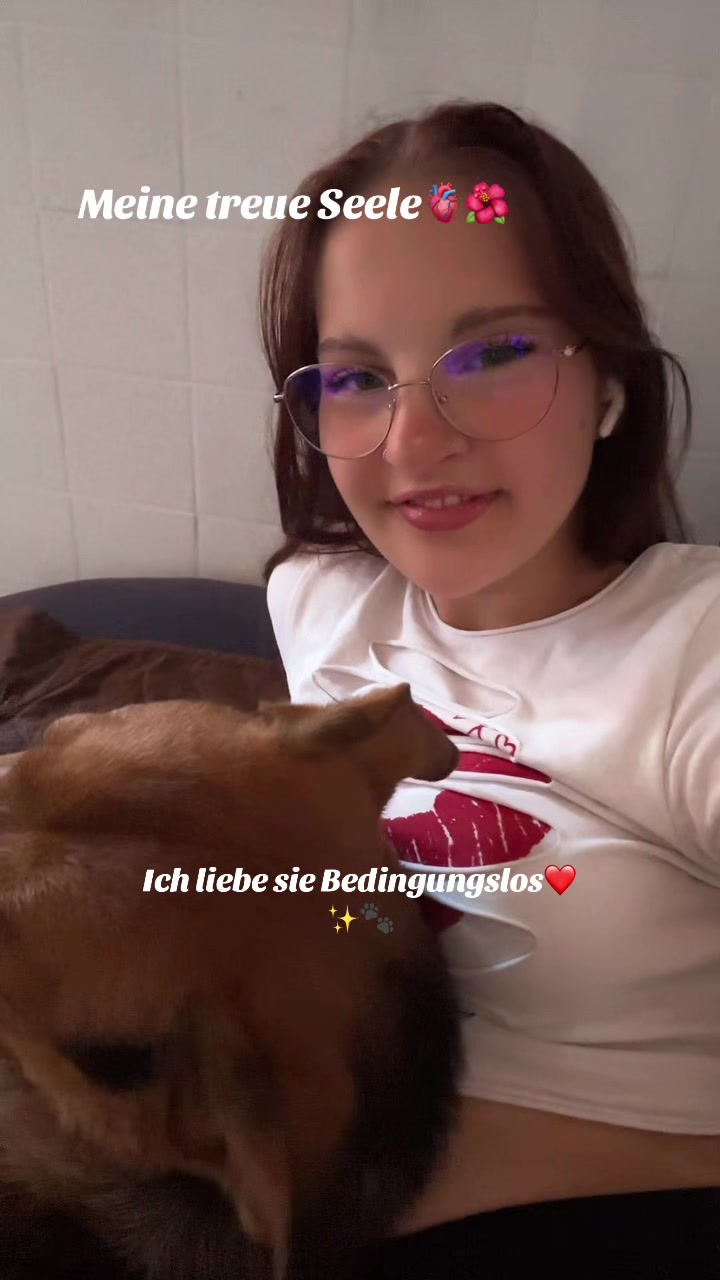 @Lara