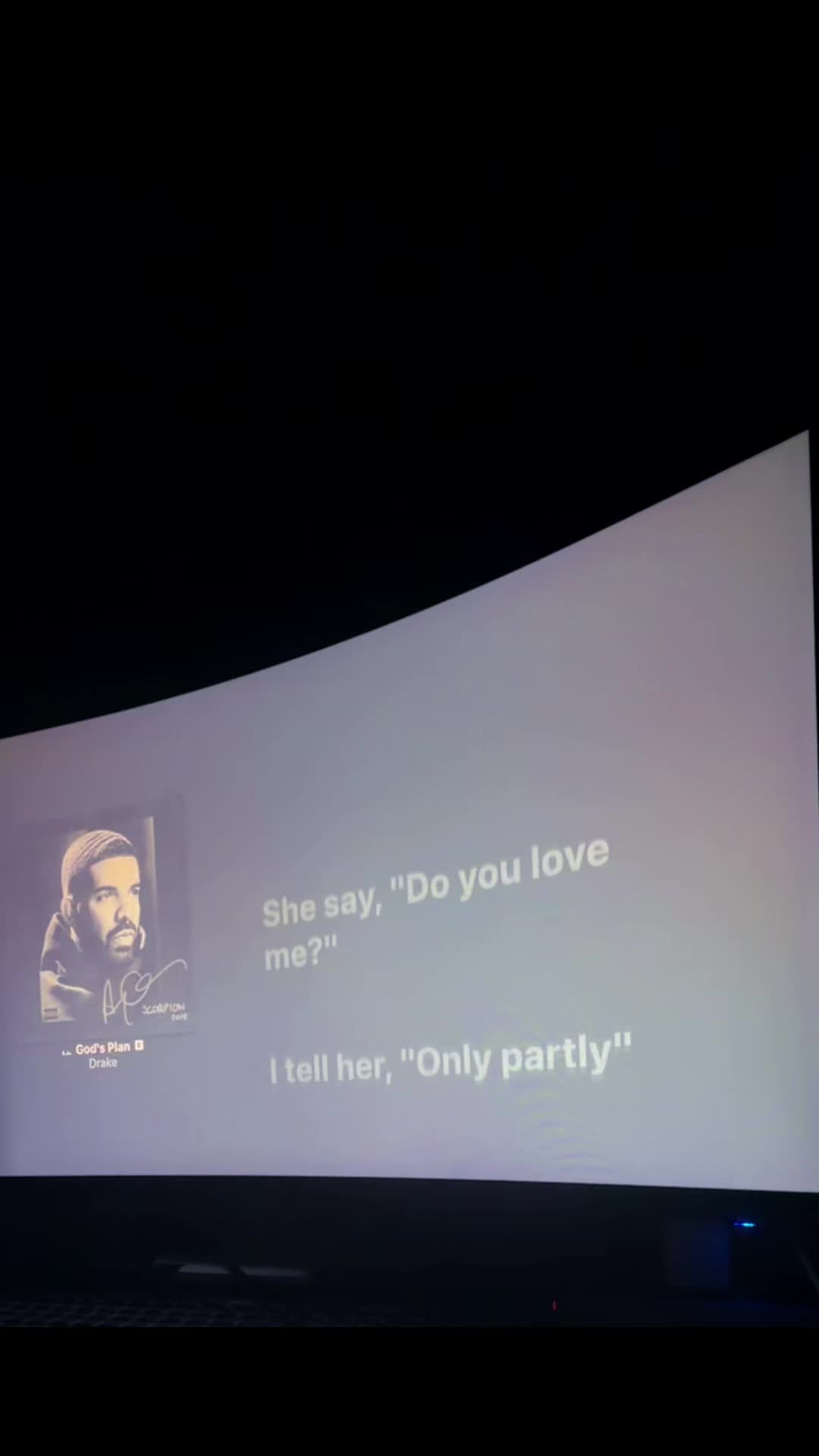 @𝔩𝔶𝔯𝔦𝔵𝔠𝔰__.🎧
