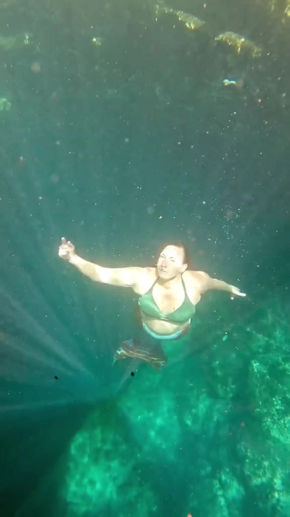 @Gulf Coast Mermaid 🧜&zwj;♀️