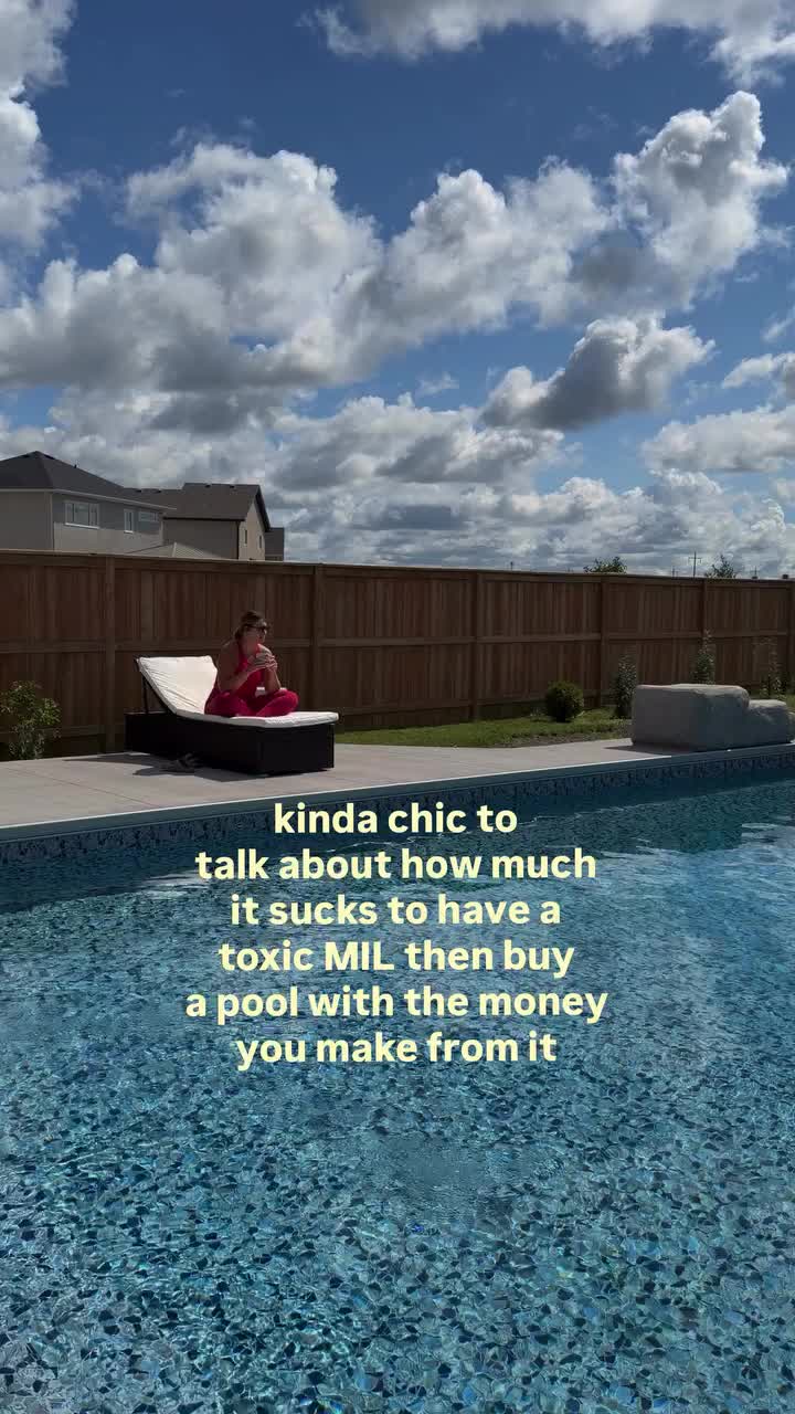 @Janelle Marie