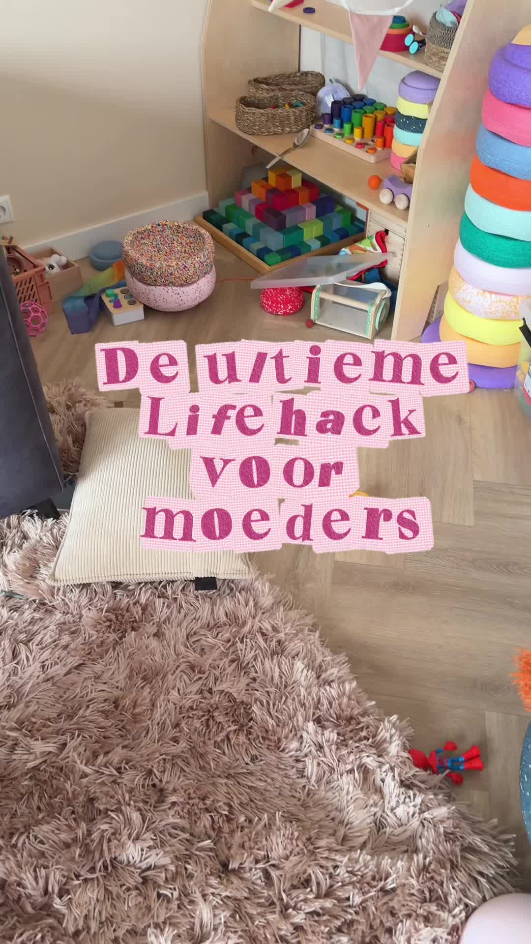 @Birgit Roobol / MOEDER VAN 2