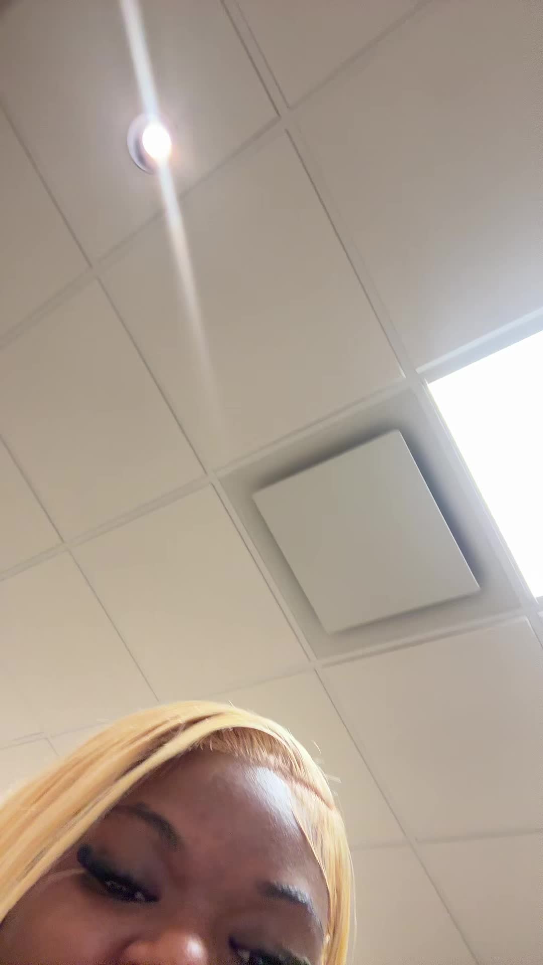 @motionmizz_