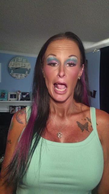 @DanielleHarr420