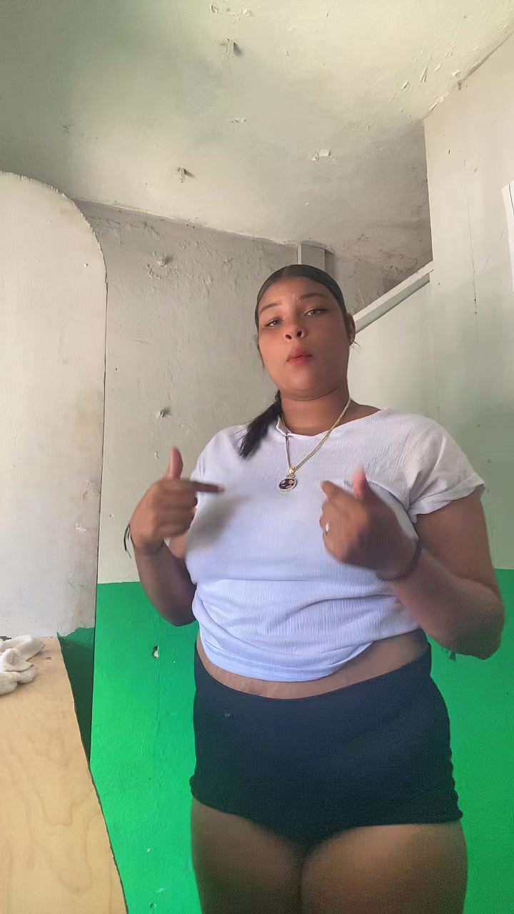 @Alexita0880