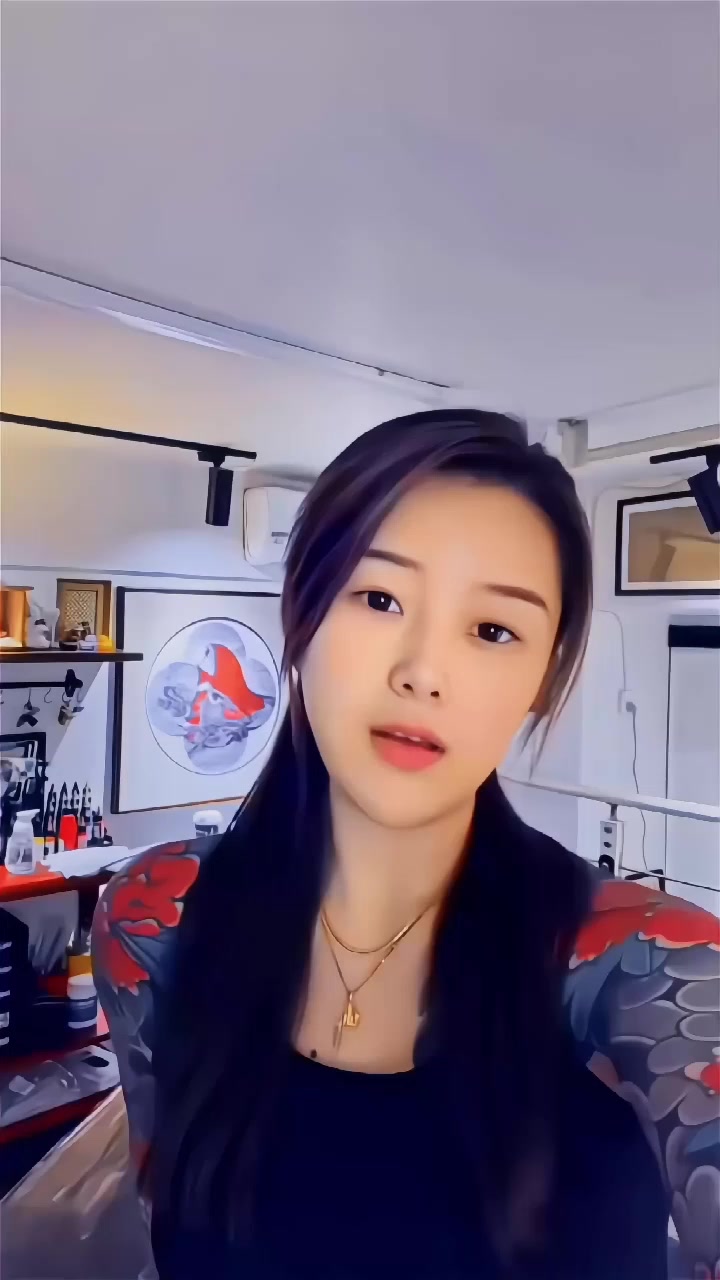 @𝕷𝖆𝖉𝖞𝖘𝖙𝖆𝖙𝖙𝖔𝖔