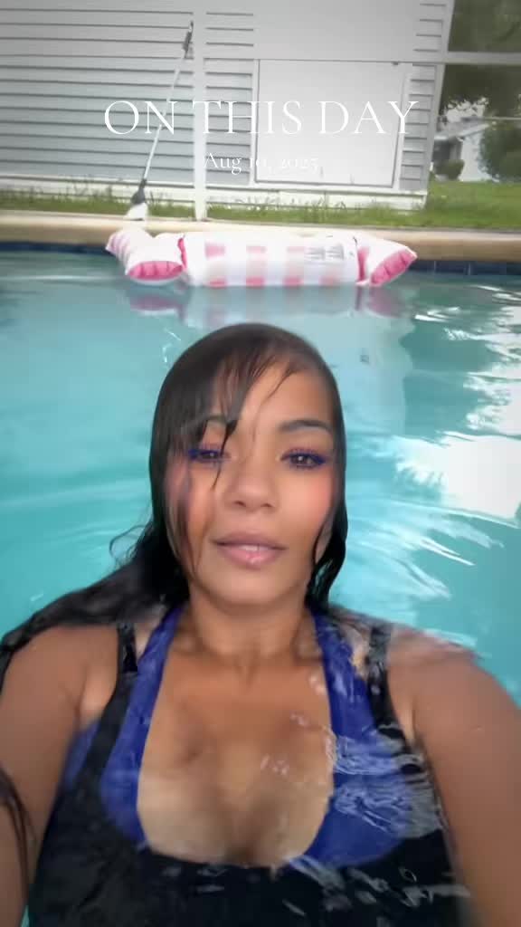 @QueenCandyKane