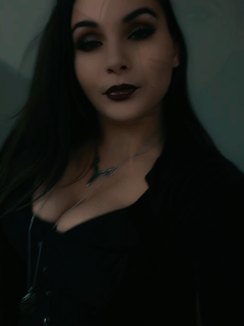 @˙⋆✮☽Amberella☾✮⋆˙