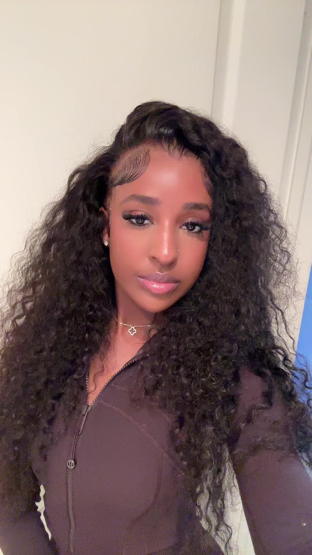 @AZIZA AMANI
