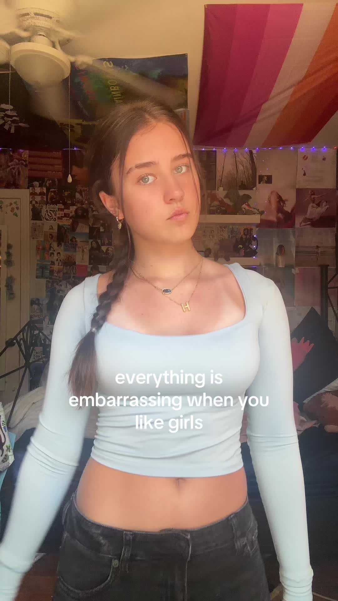 @hallie️💜