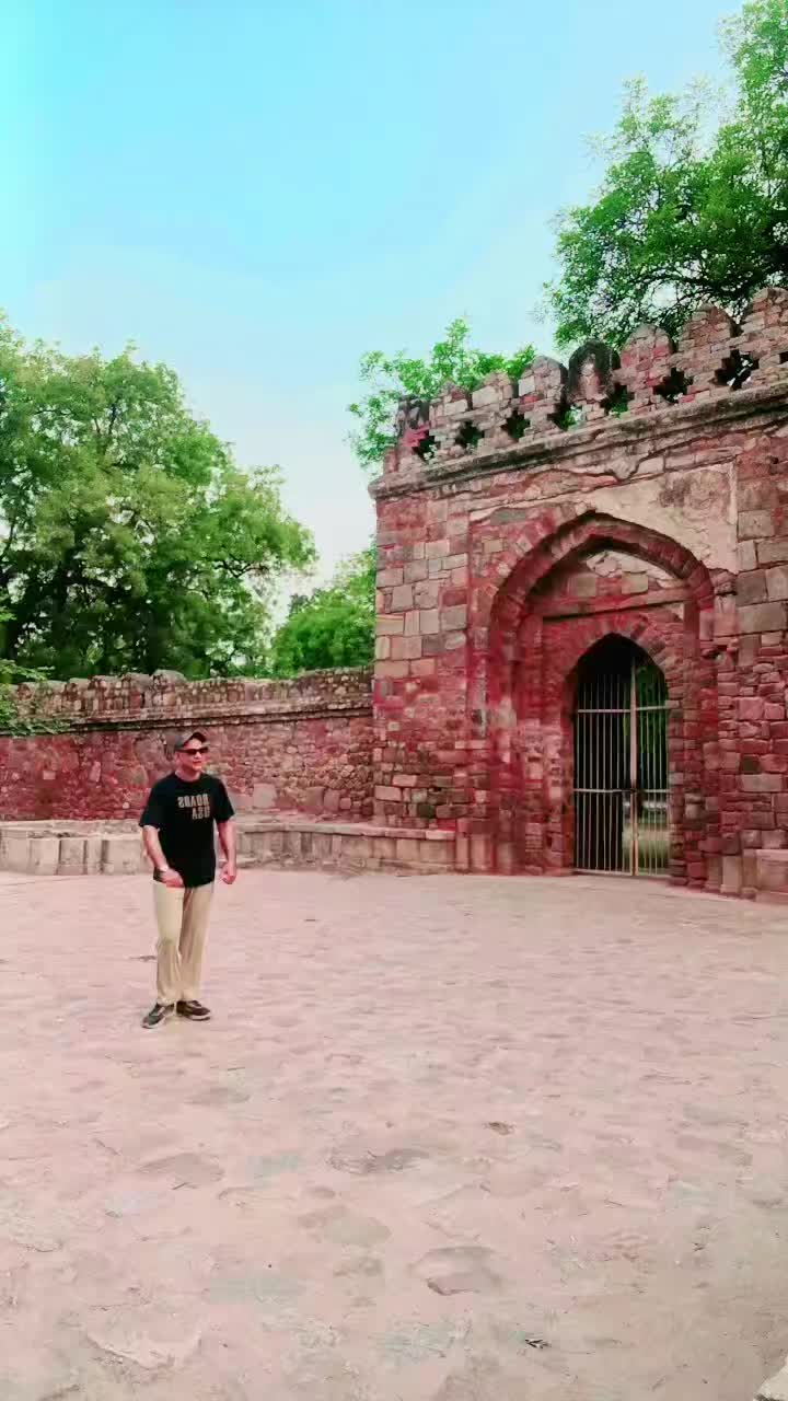 @JR BHATT 🕺🤷