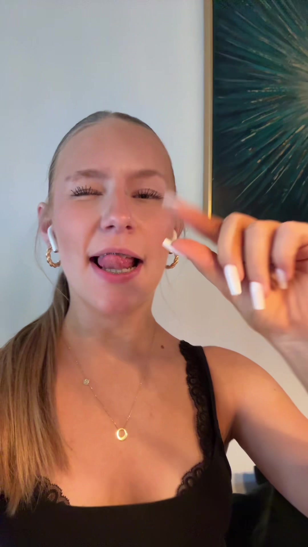 @slrlara