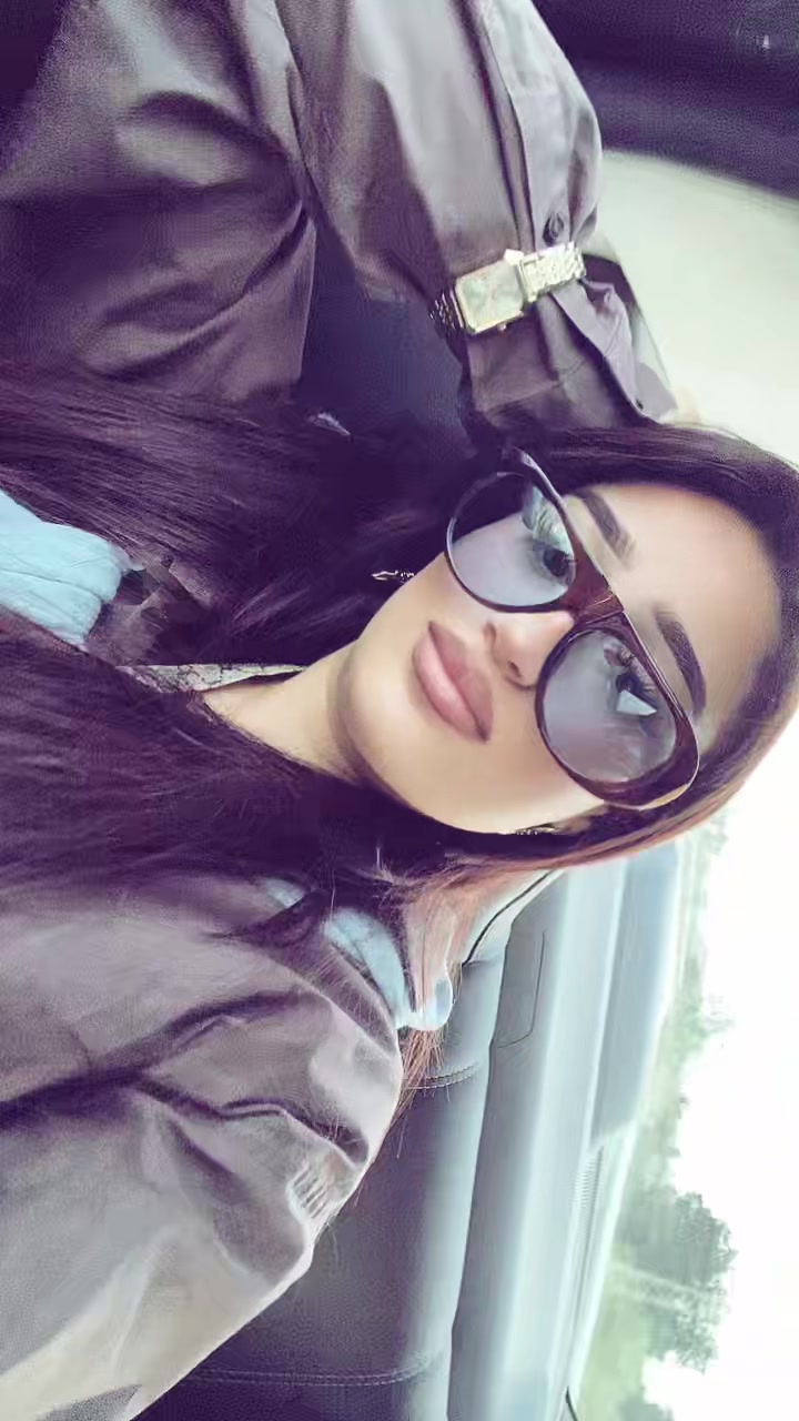 @F🐍
