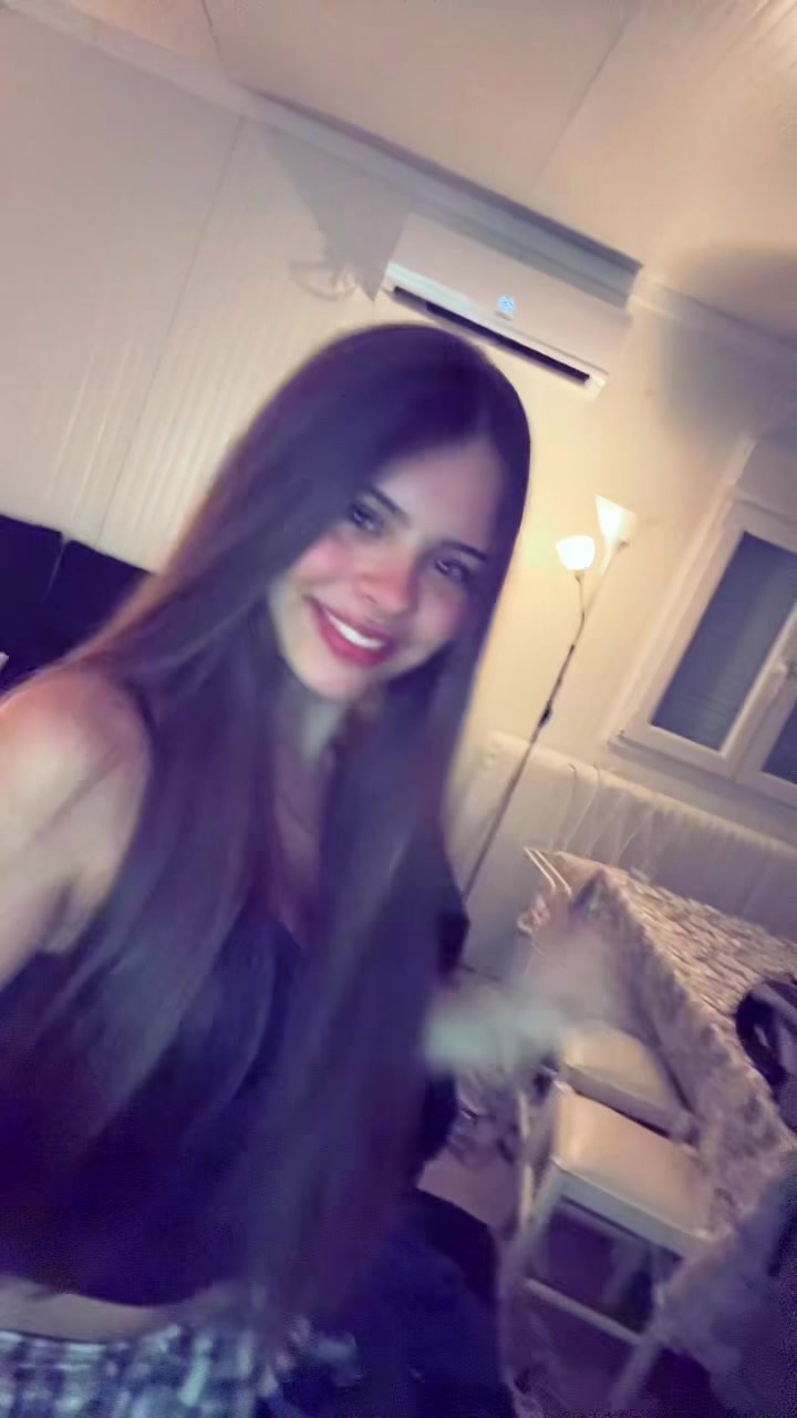 @daniela_panelaa