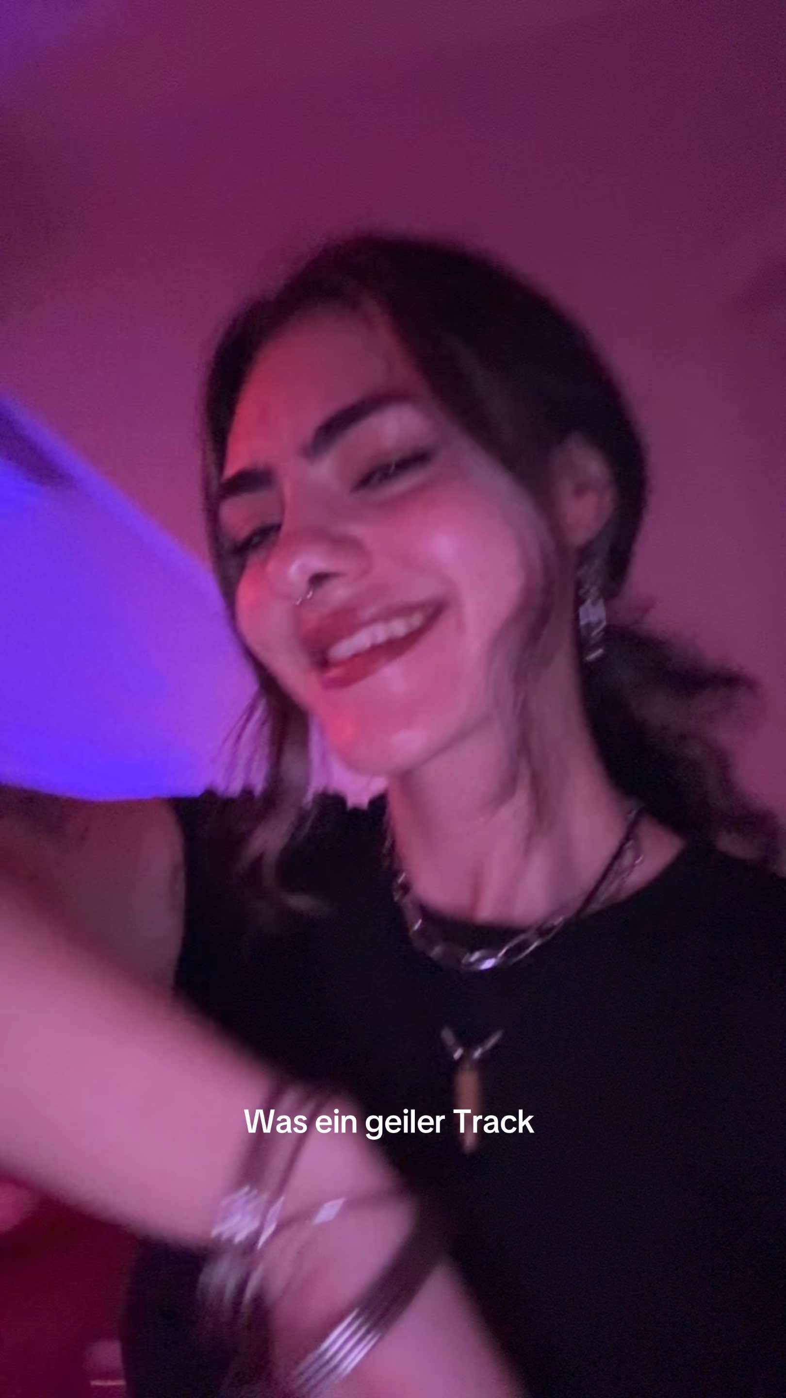 @Aaliyah🌟