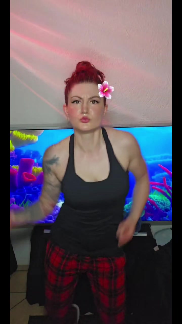 @🐝💪Kati Barbella