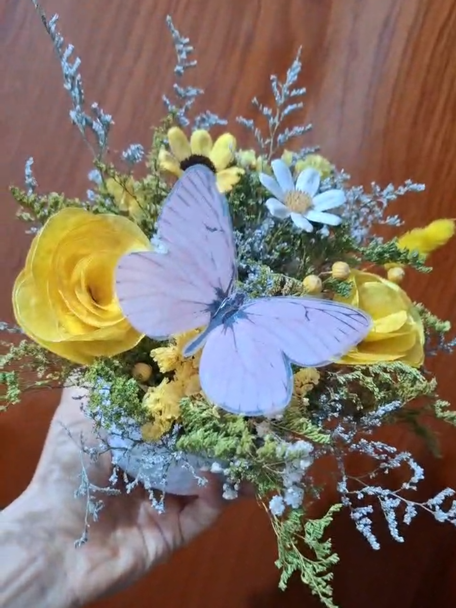 @~𝐀𝐫𝐞𝐧𝐚 Casa Floral